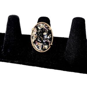 Vintage gold iridescent Peruvian pyrite ring